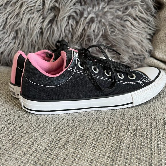 Convers Slip on Sneakers - Picture 6 of 7